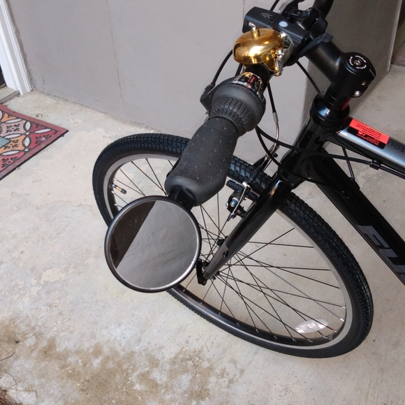 Fuji 21 speed hybrid bike - Picture 3 of 7